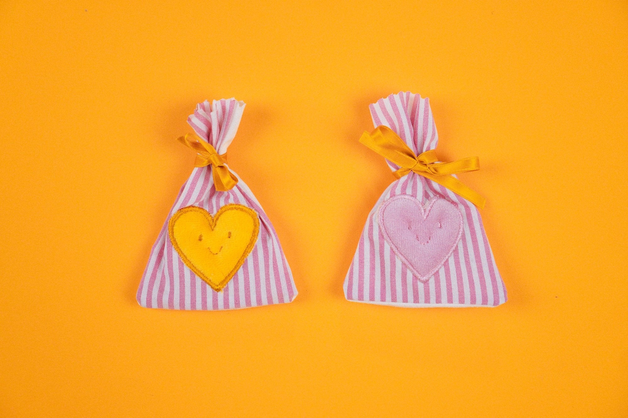 ITH Stickdatei Beutelchen (+ GRATIS Applikation Herz) - Make ma!