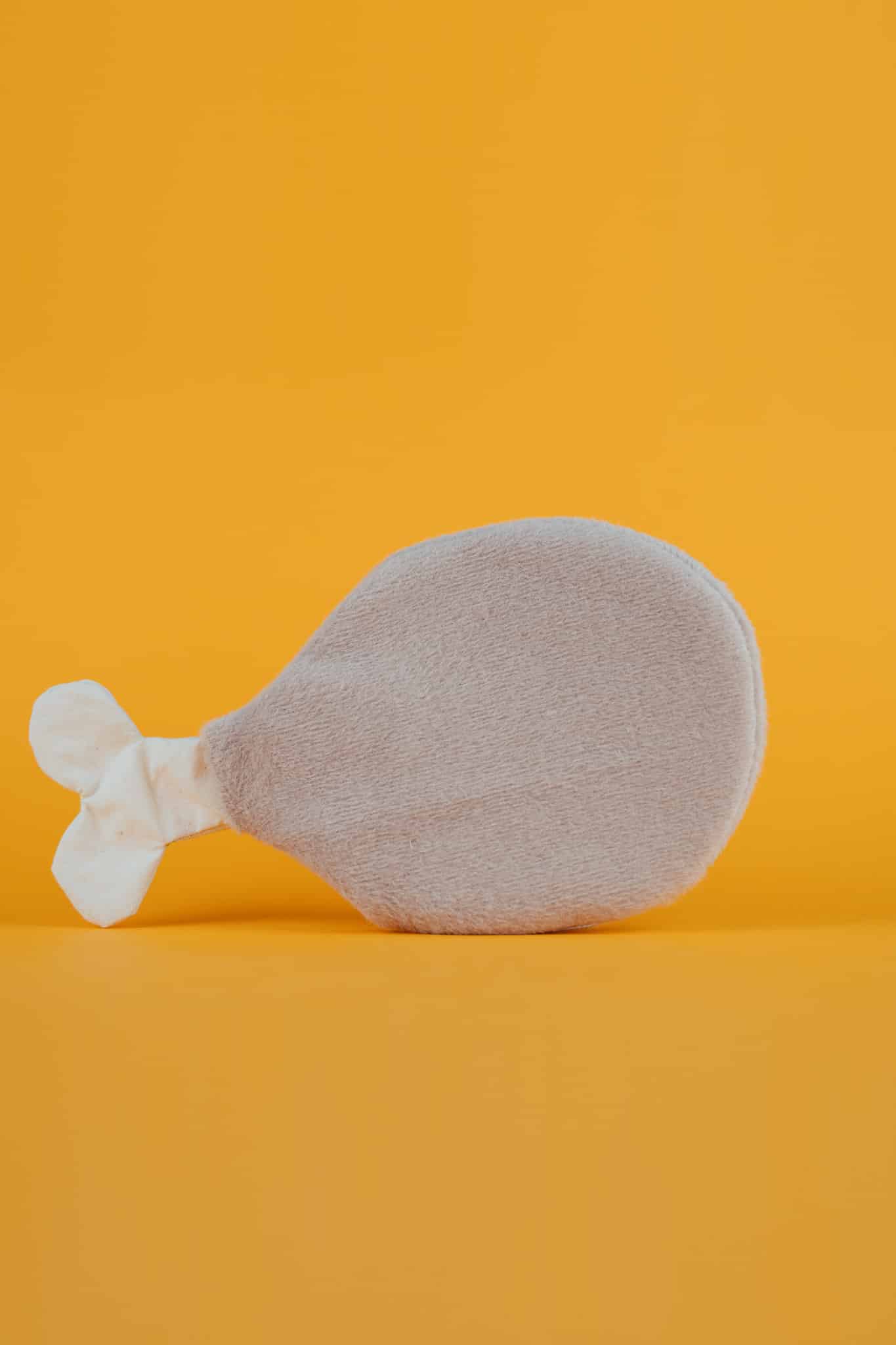ITH Stickdatei Hundespielzeug Chickenwing - Make ma!