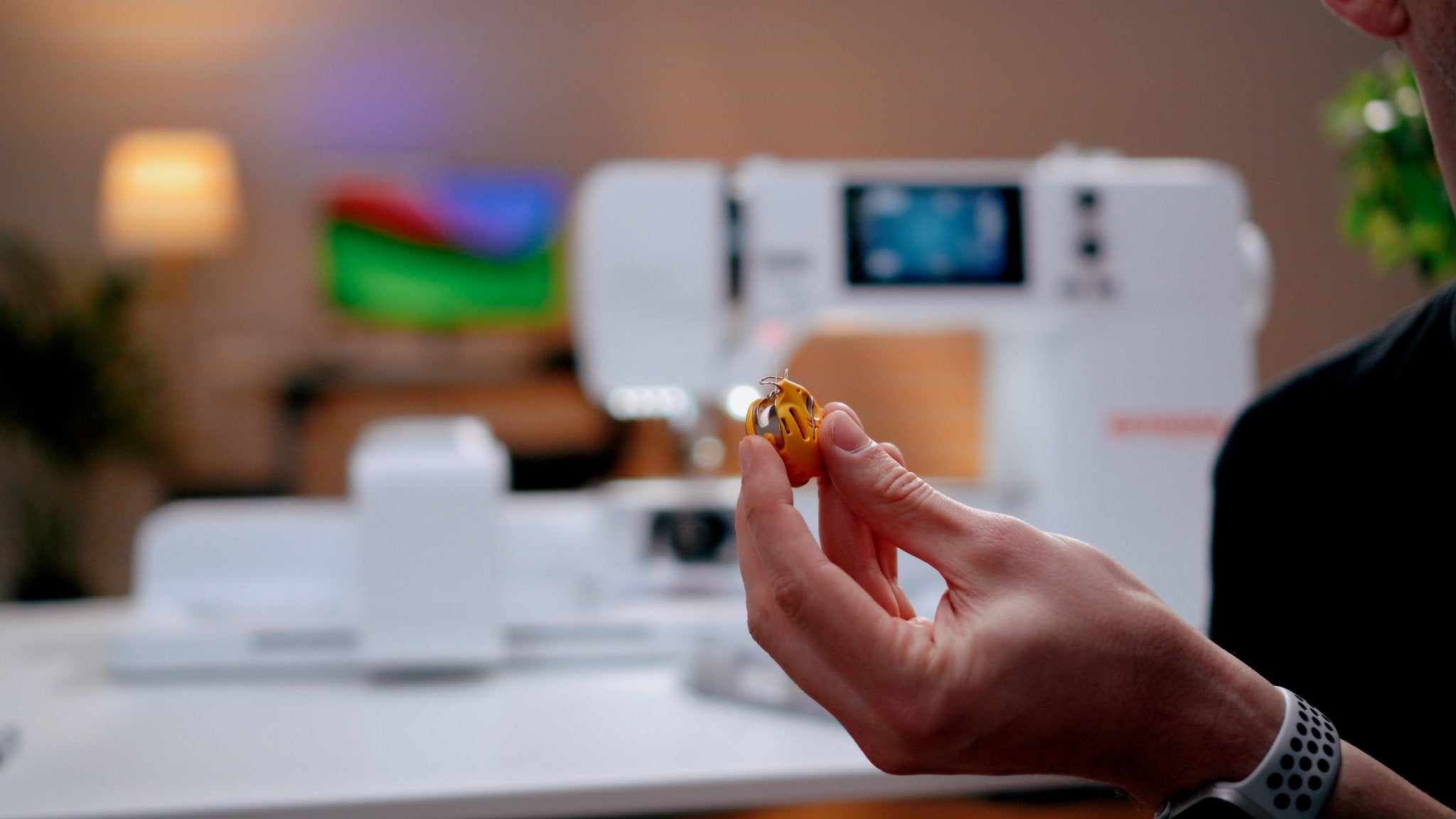 BERNINA Spulenkapsel mit hoher Fadenspannung (gelb) - Make ma!