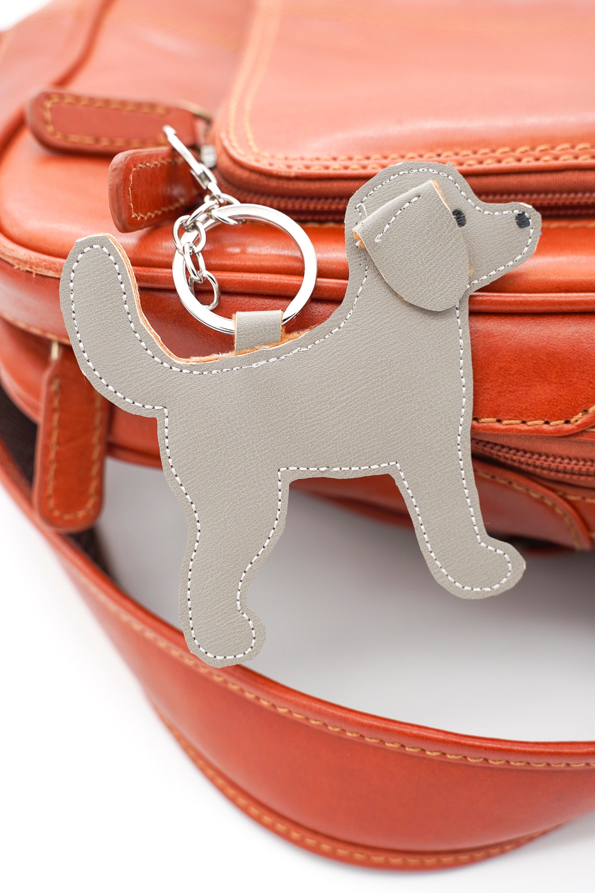 Einfache ITH Stickdatei Hund aus Kunstleder