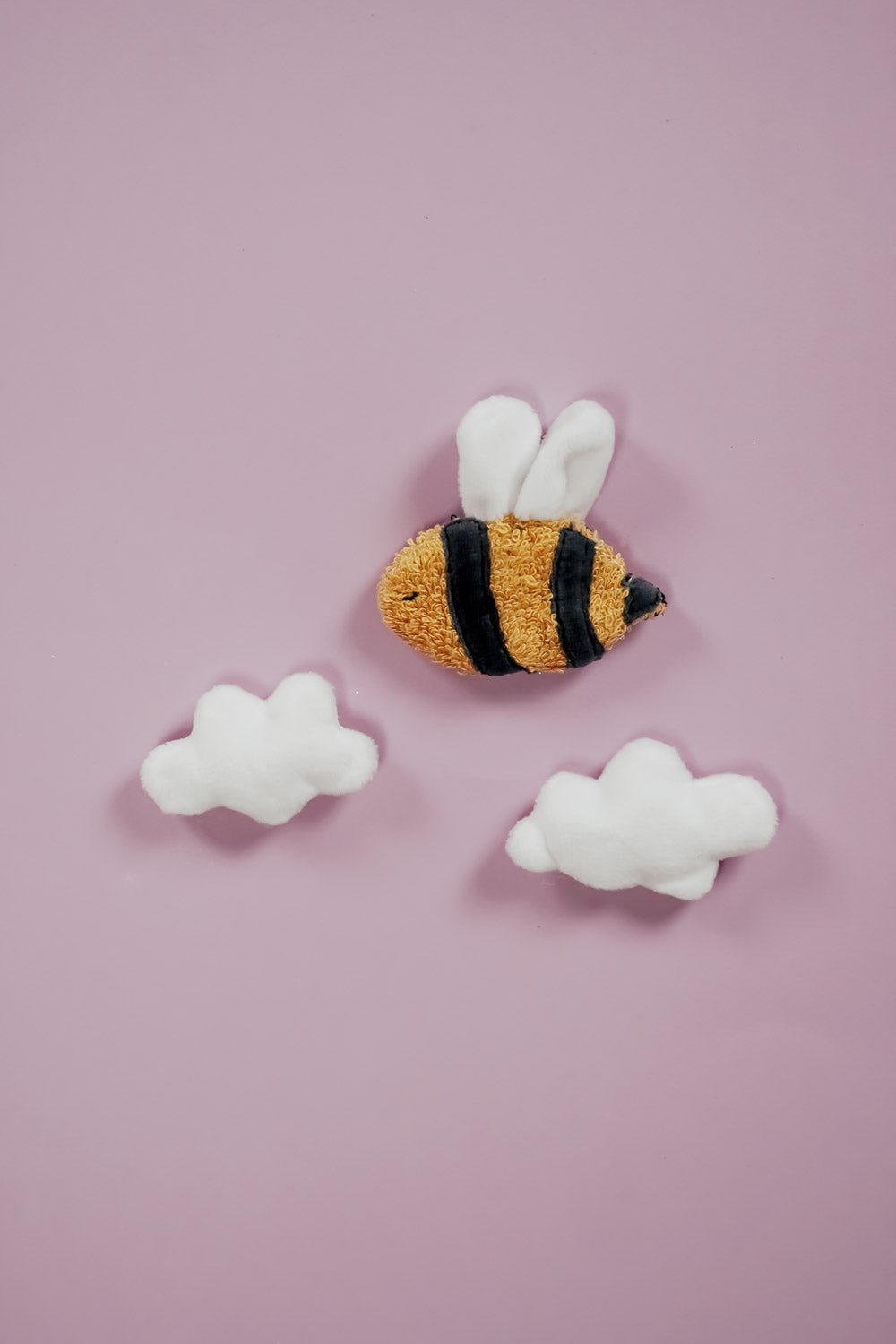ITH Stickdatei Biene und Wolken - Make ma!