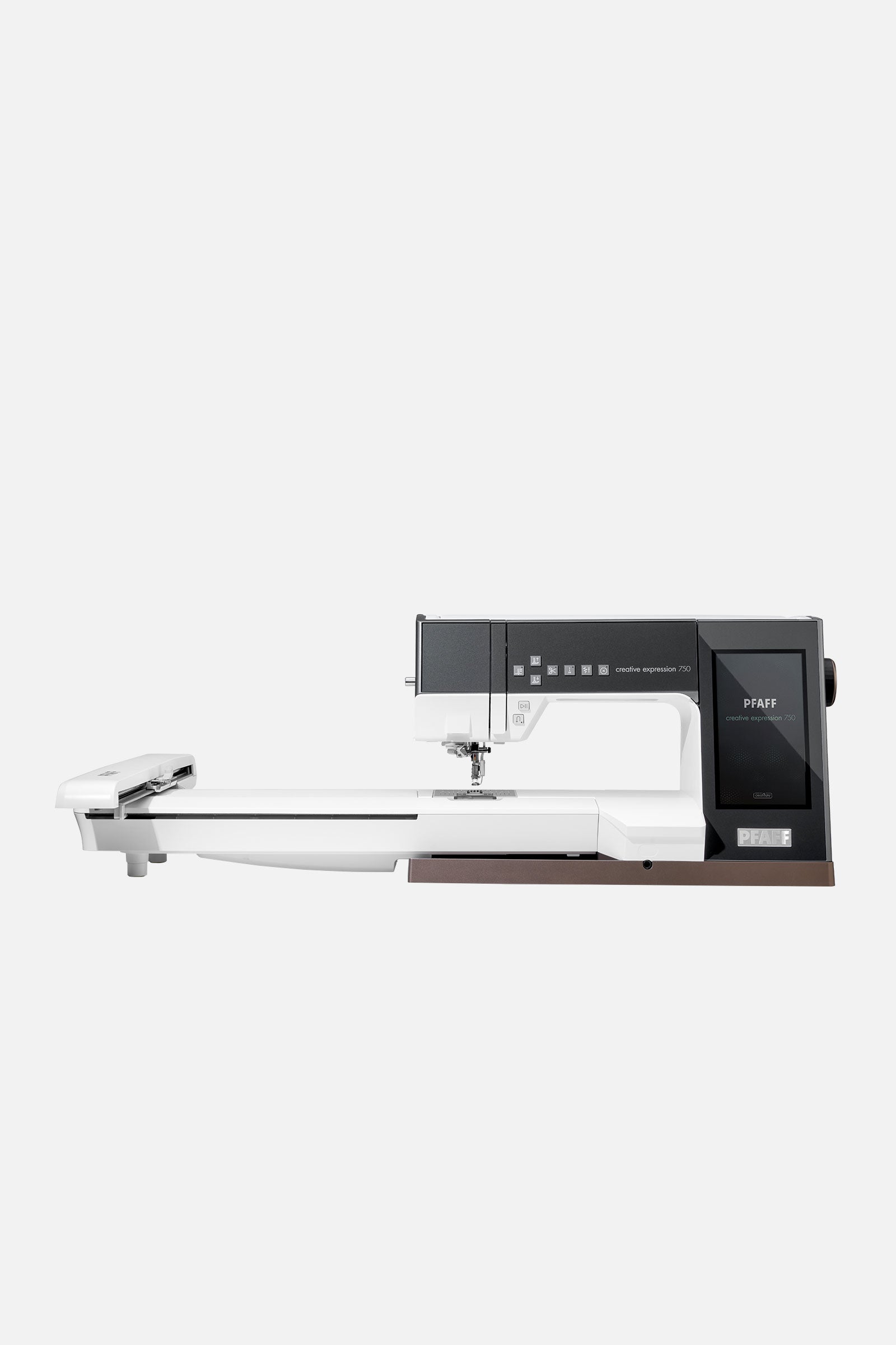 PFAFF creative 4.5 avec grand module de broderie