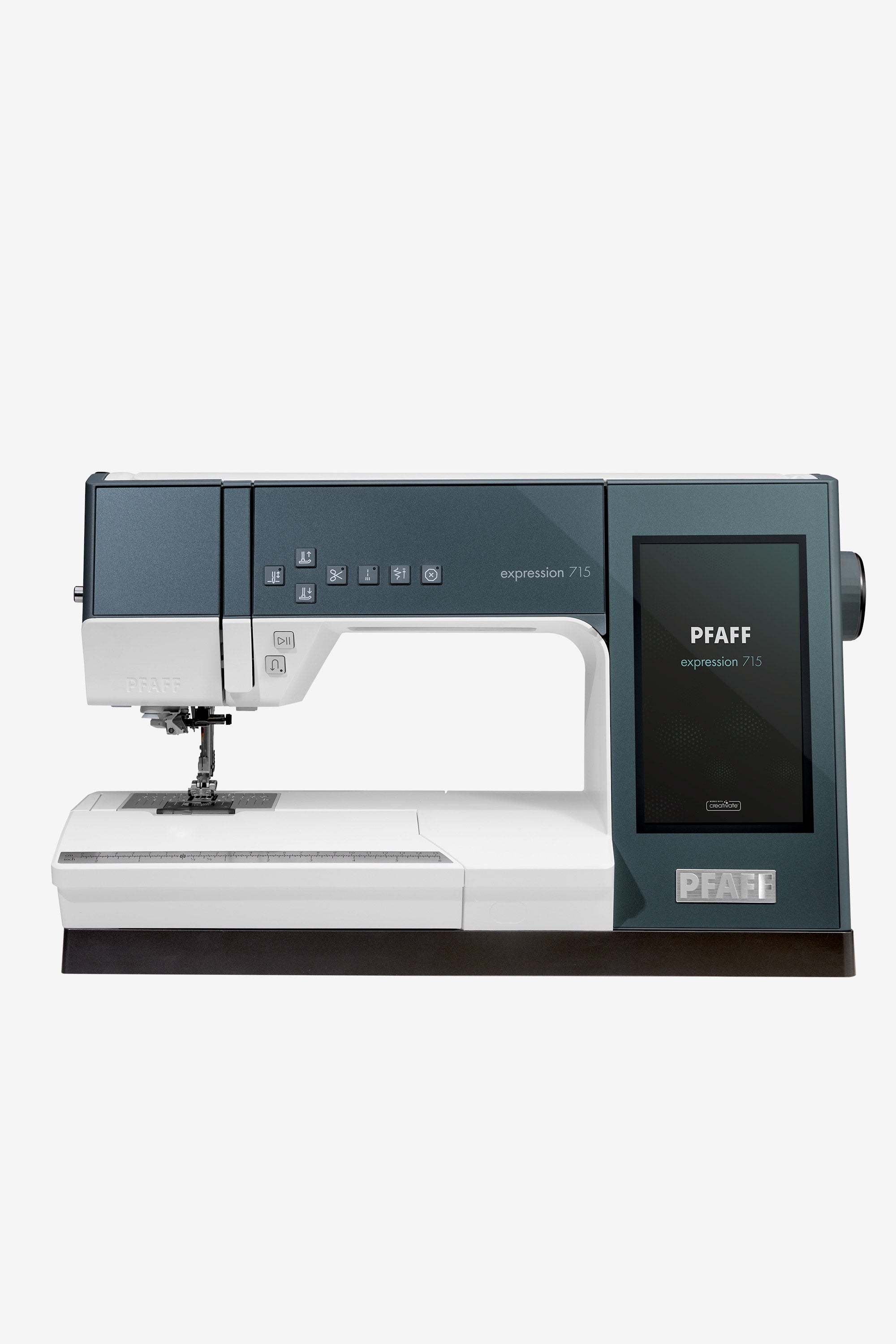 PFAFF creative 4.5 avec grand module de broderie