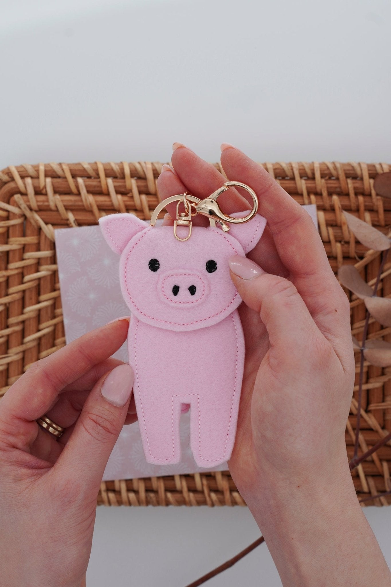 Stickdatei ITH Schwein Anhänger - Make ma!