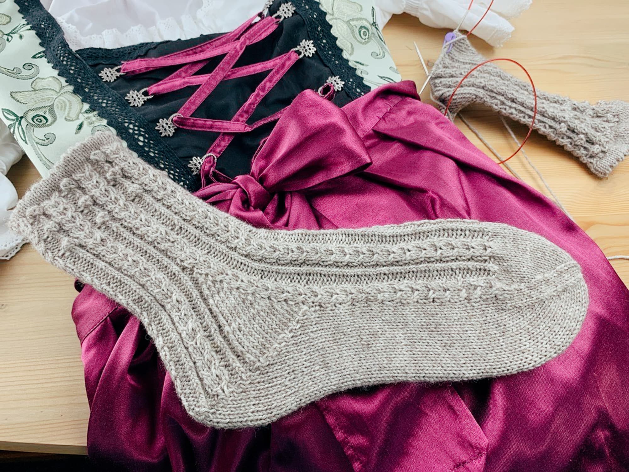 Strickanleitung Socken OLETTA (PDF) - Make ma!