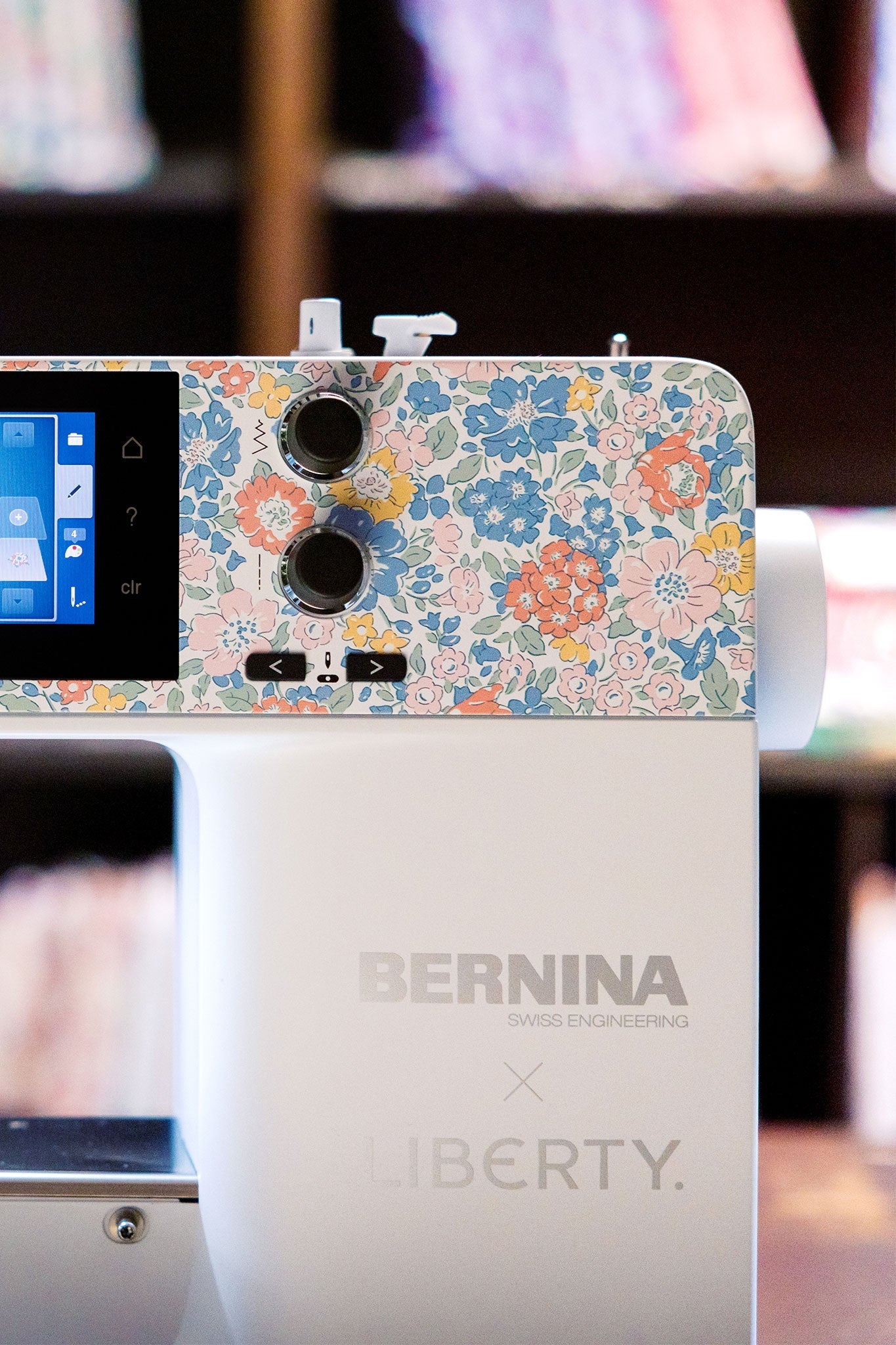 BERNINA 580 LIBERTY Edition Design