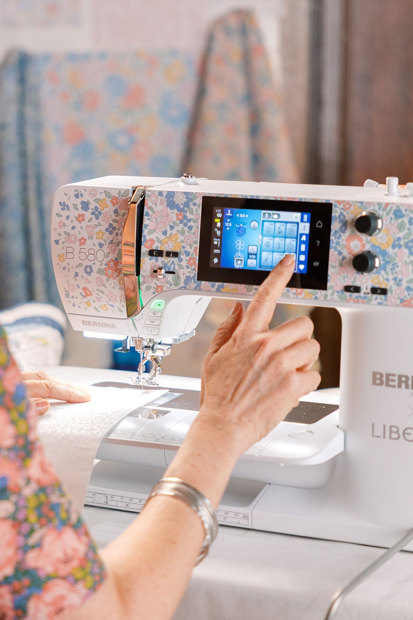 BERNINA 580 LIBERTY Edition Bedienung