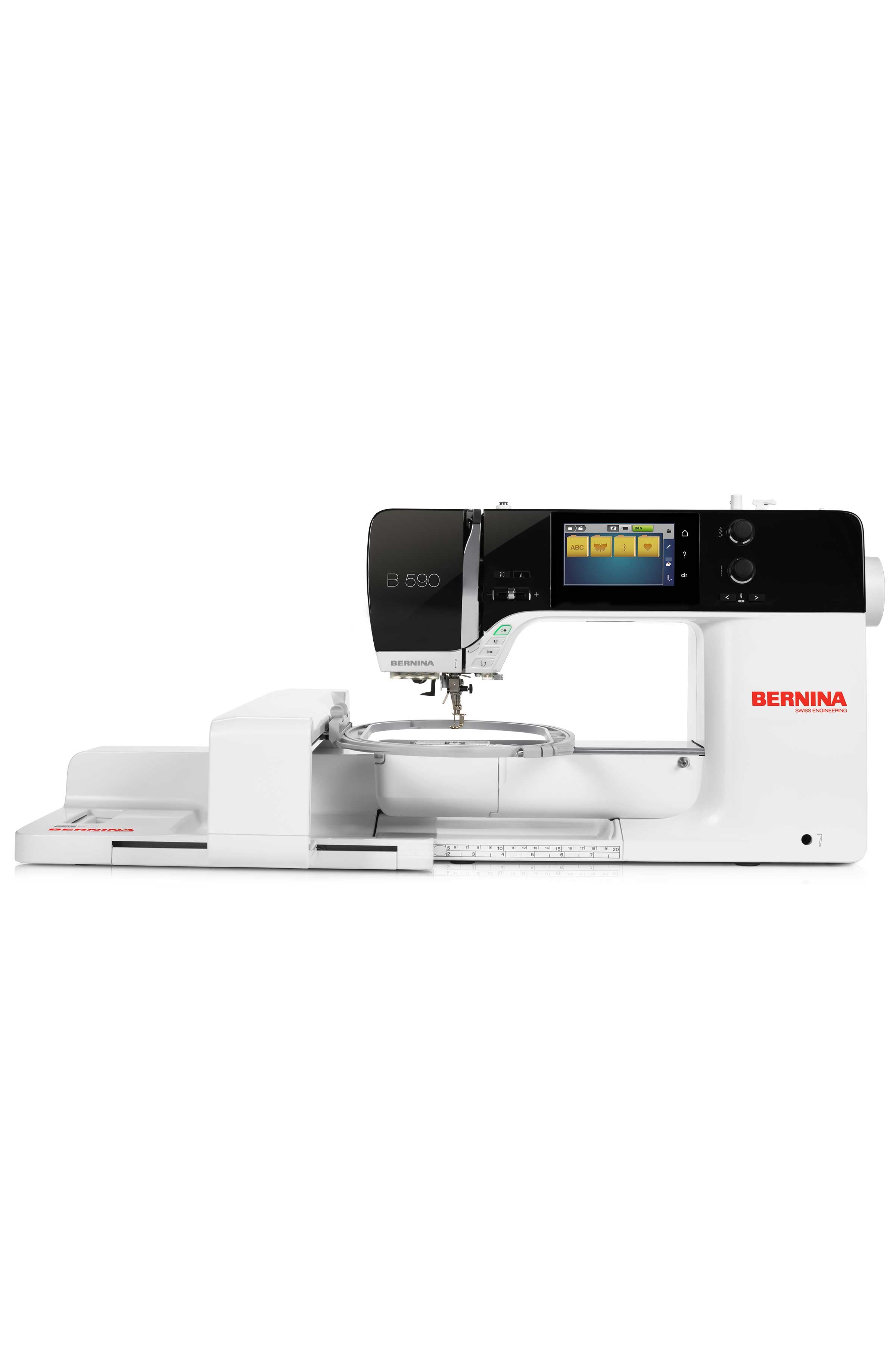 BERNINA 590 mit Stickmodul M (SDT)