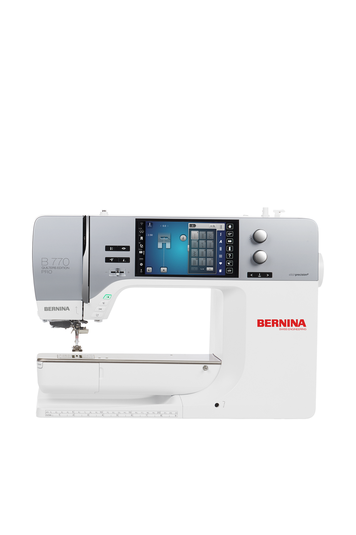 BERNINA B770 QE PRO (inkl. BSR) Nähmaschine in gerader Frontansicht ohne Bodenschatten