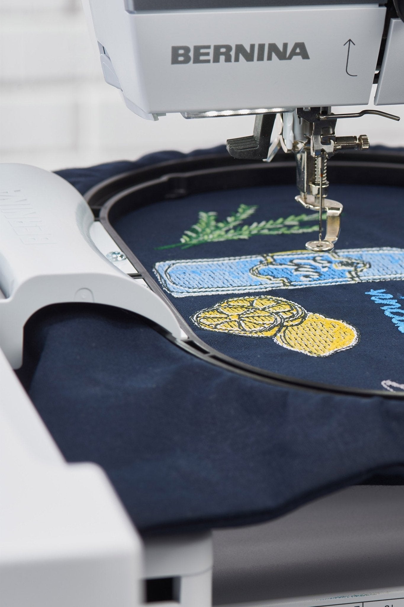 BERNINA Großer Freiarm-Stickrahmen - 145 x 255 mm - Make ma!