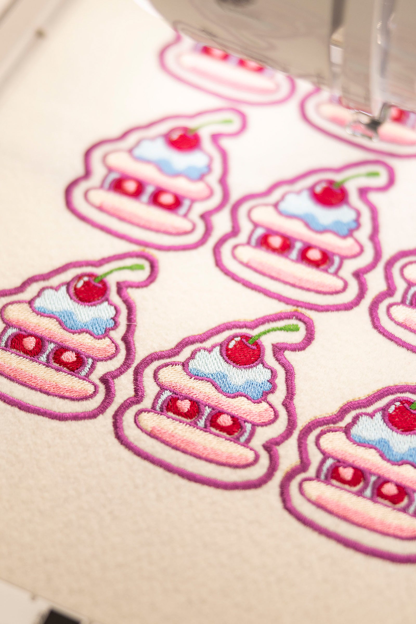 Brother Innov-is Stellaire XE2 Patch gestickt