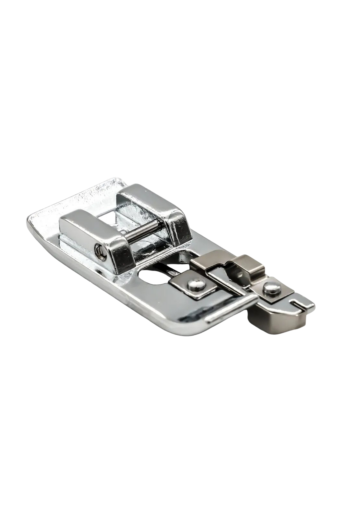 Brother Overlock Überwendlingfuß – 7 mm in vollständiger Produktansicht, in Adobe Photoshop freigestellt ohne Schatten