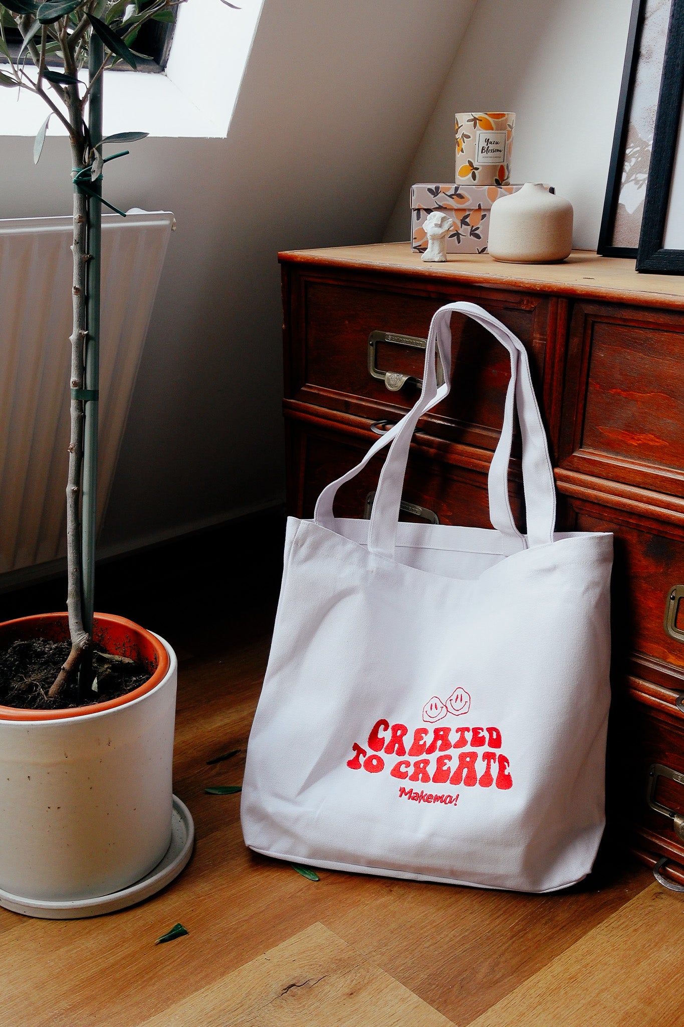 Stickdatei Schriftzug für kreative Köpfe