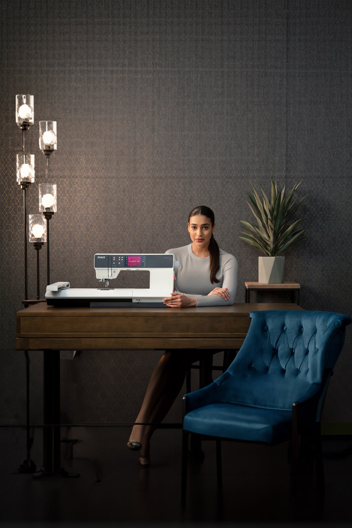 PFAFF creative 3.0 - hochwertige Näh- und Stickmaschine