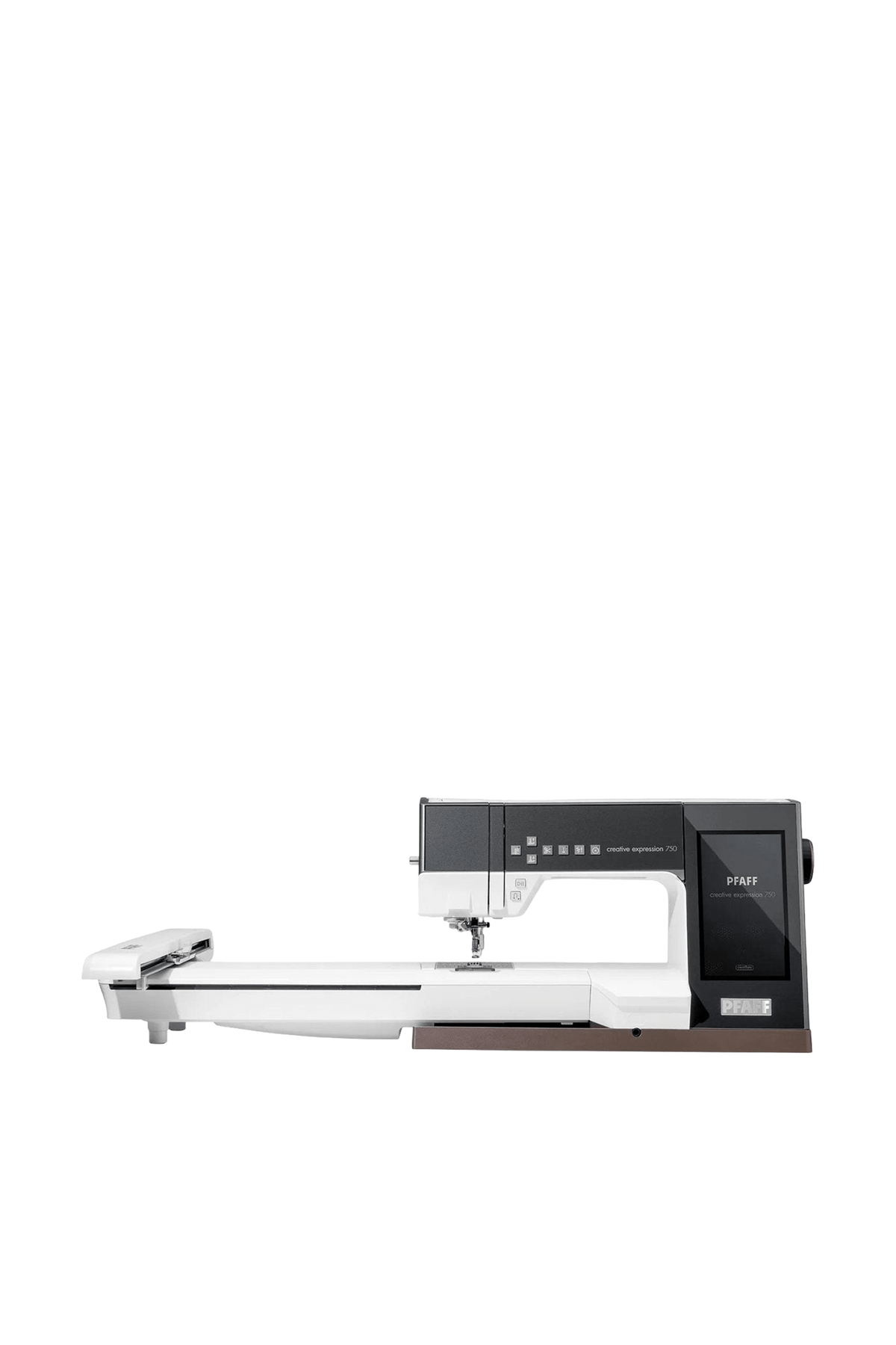 PFAFF creative expression 750 sy- og broderimaskine set lige forfra, fritstående uden skygge fra underlaget