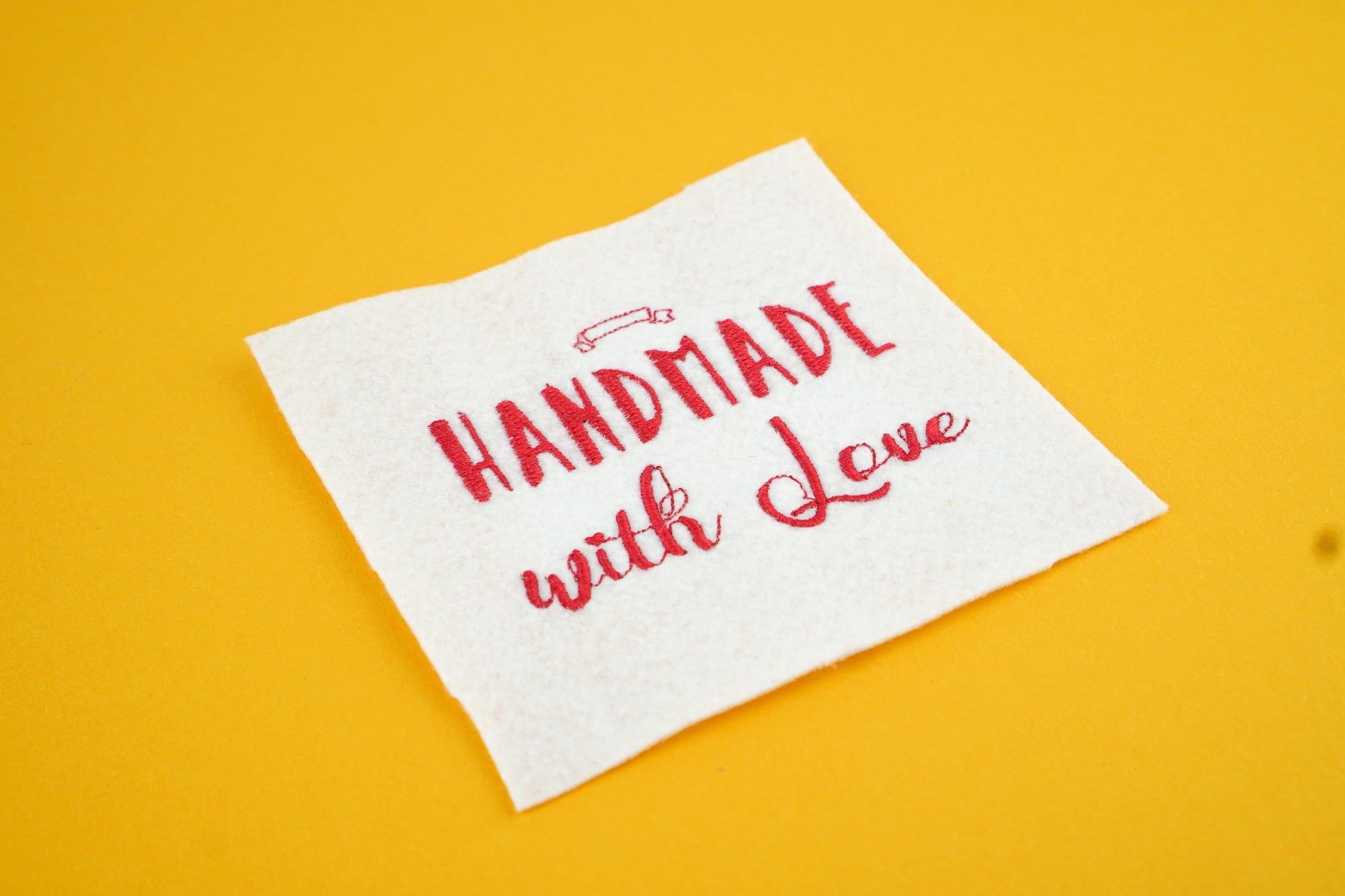 Stickdatei Handgemacht, Anwendungsbeispiel