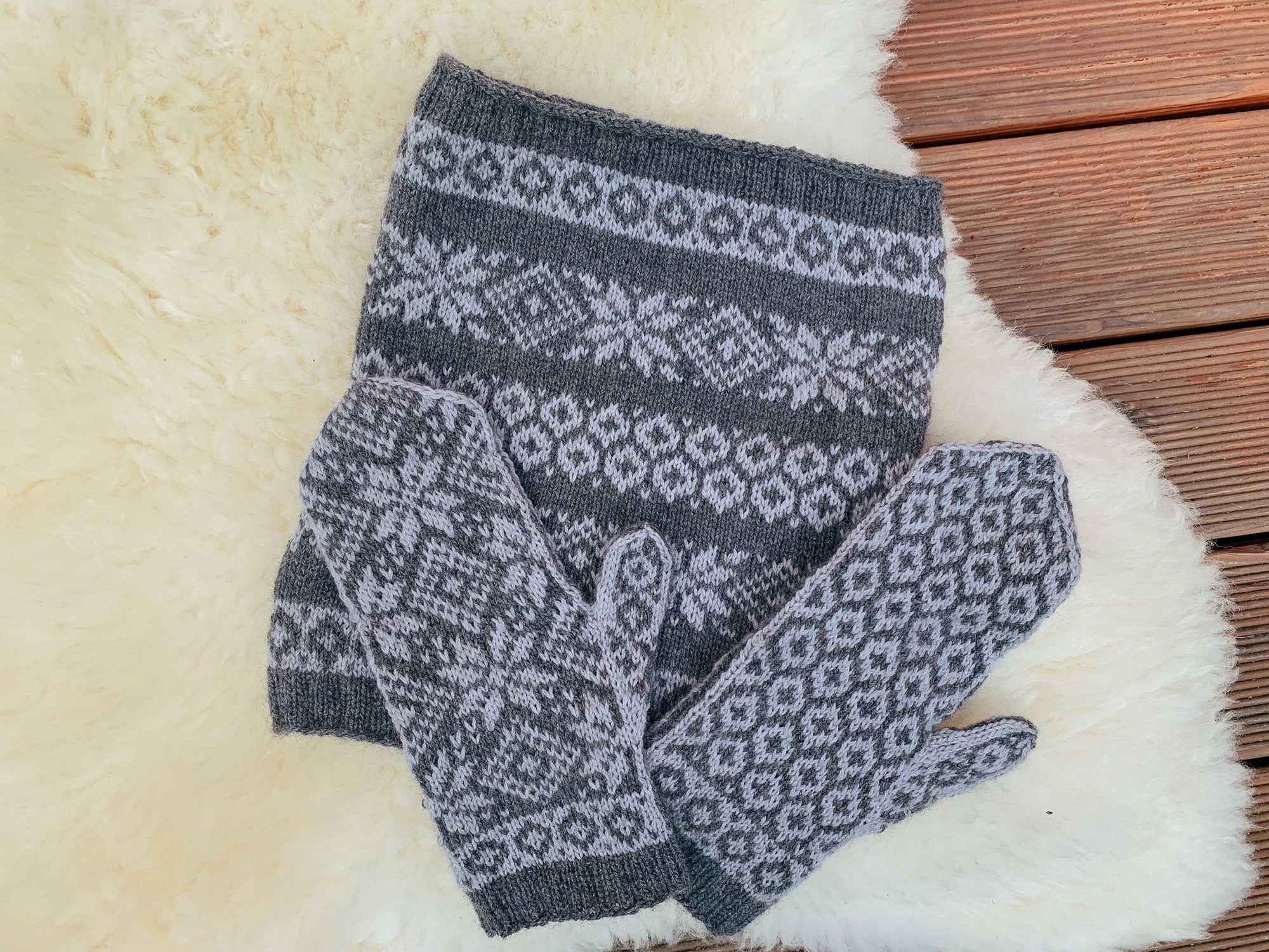 Strickanleitung Fäustlinge und Loop TRÄUMCHEN (PDF) - Make ma!