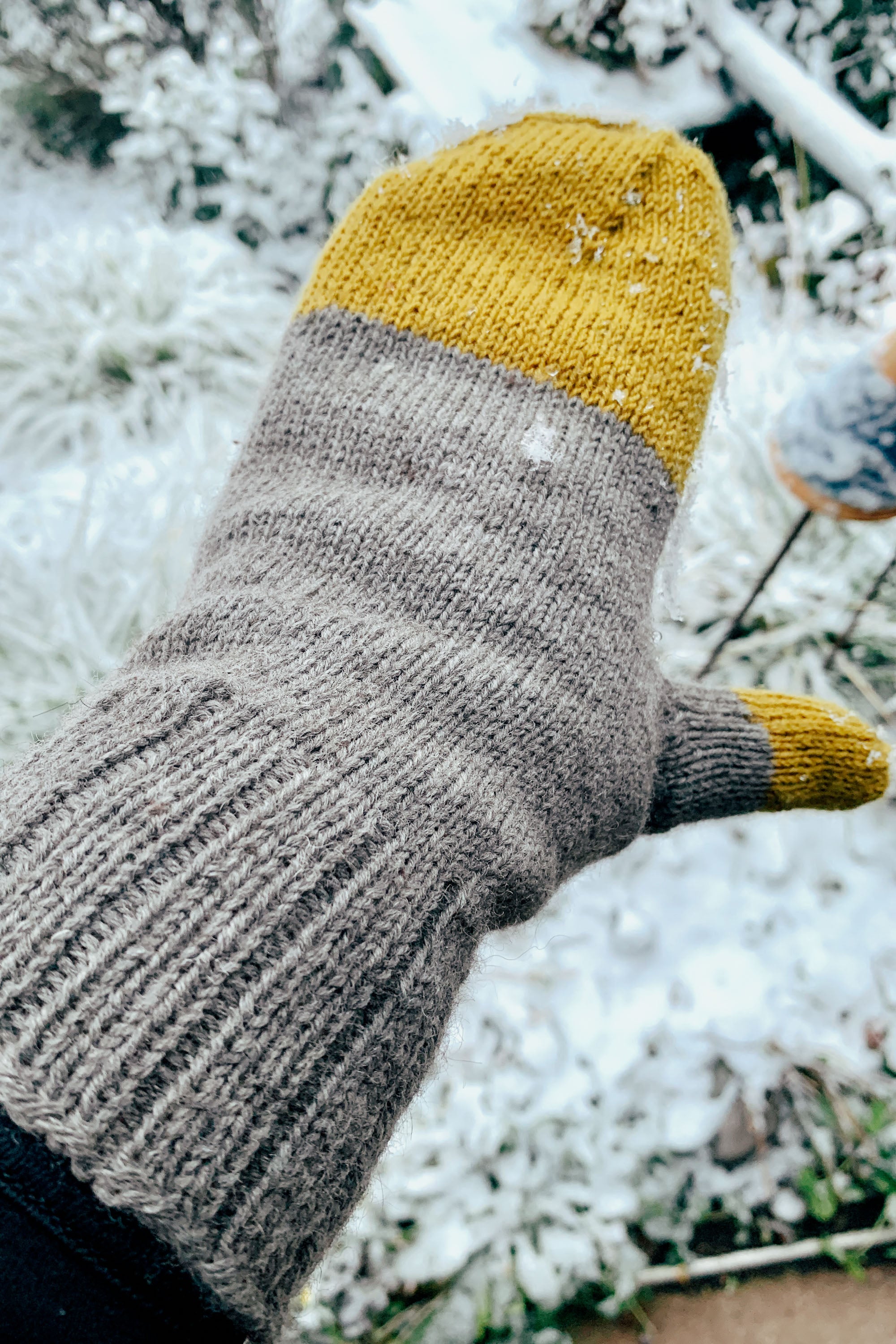 Strickanleitung Fäustlinge mit Daumen