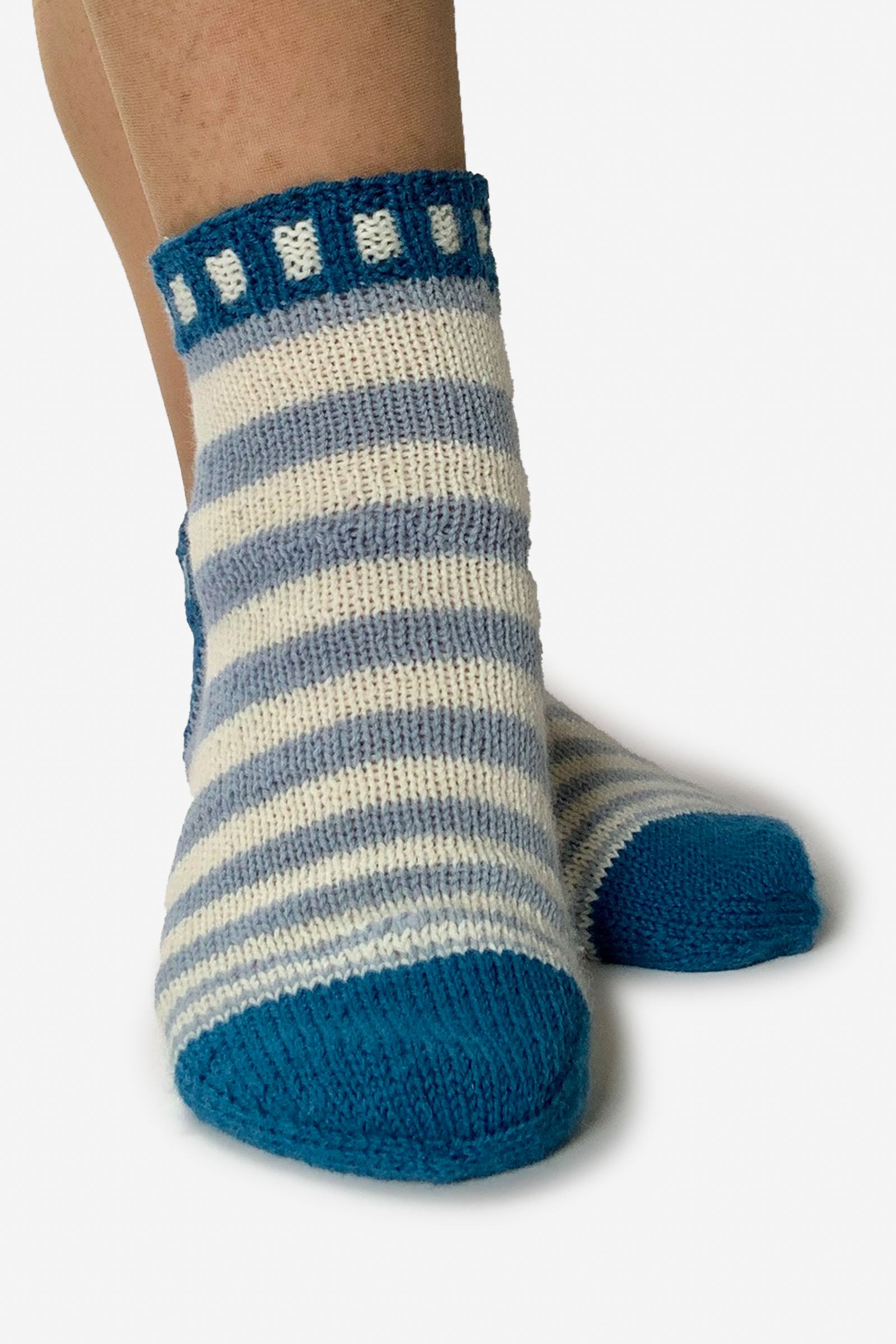 Strickanleitung Sneakersocken XENIE
