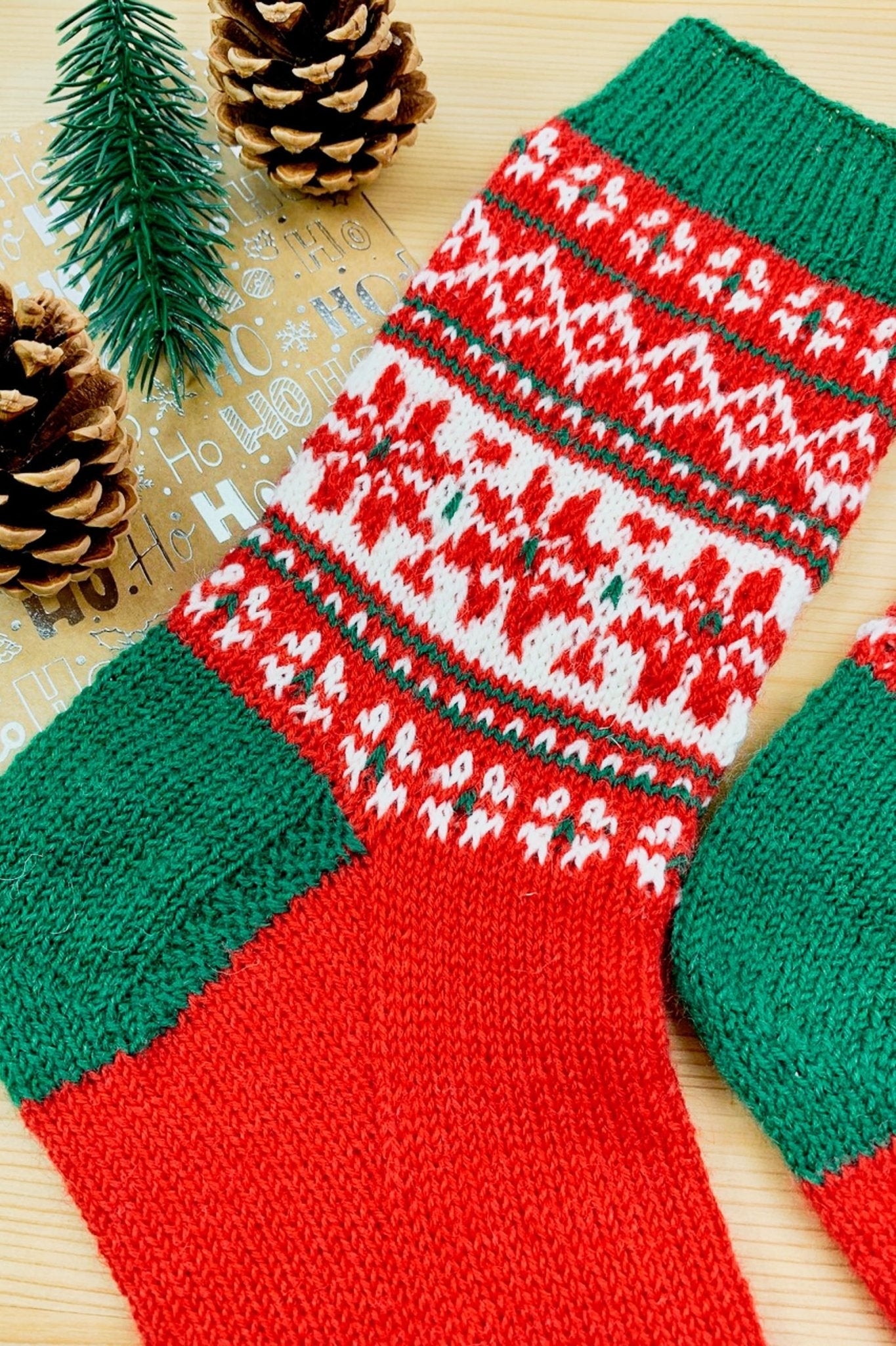 Strickanleitung SANTAS LieblingsSocken (PDF) - Make ma!