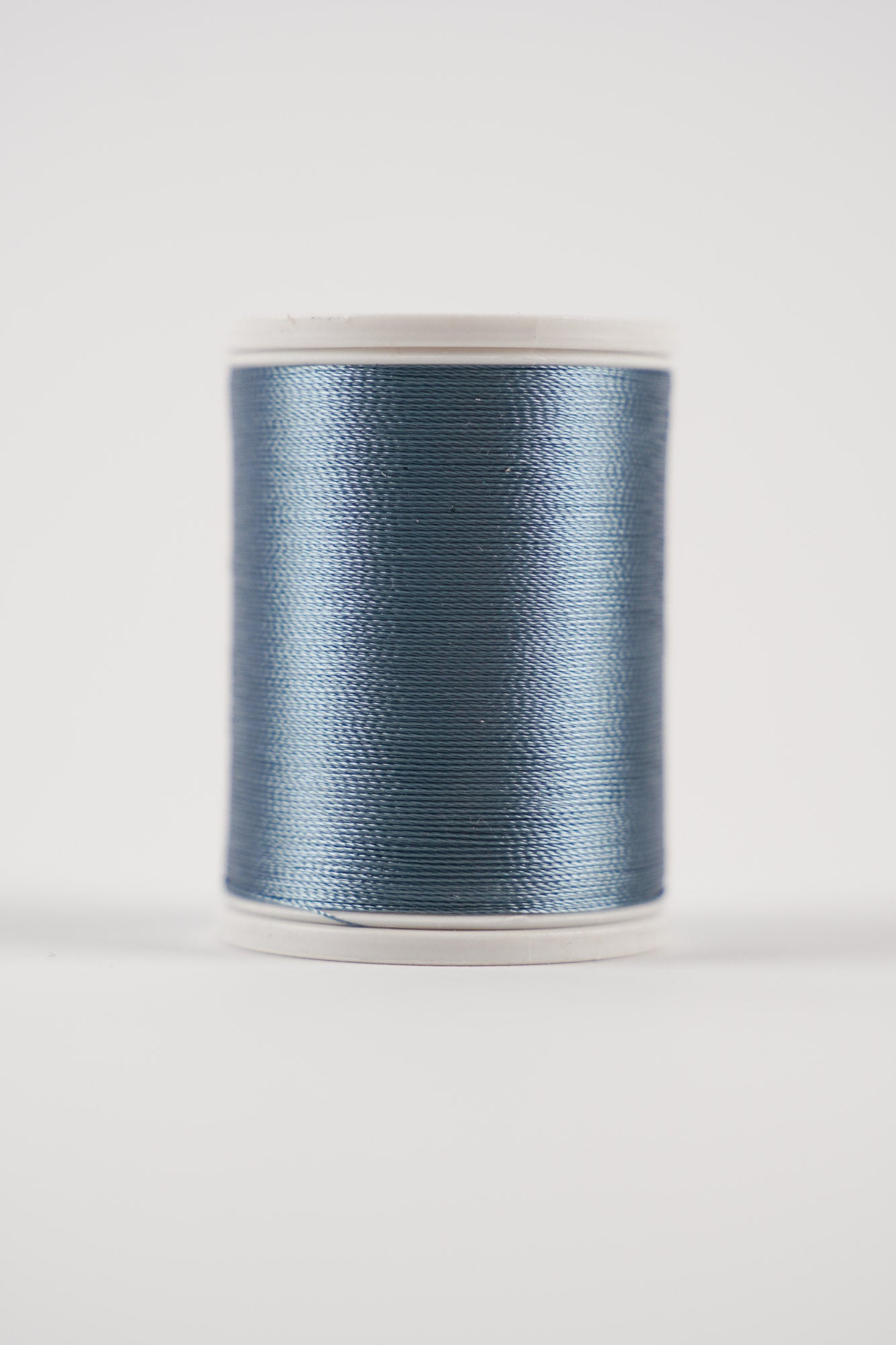 SULKY® Rayon 40 on King spool (780 m) 2/2