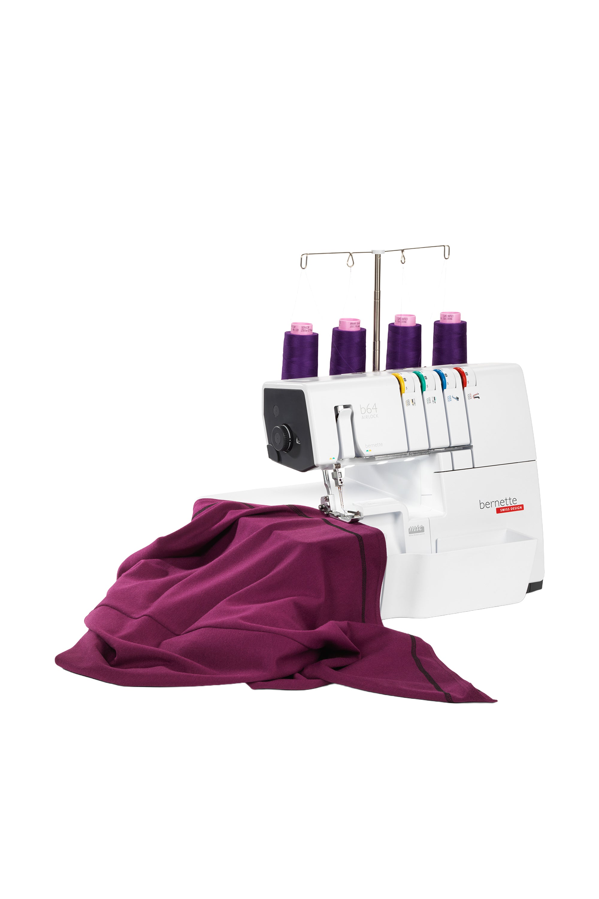 bernette b64 AIRLOCK lors d’un projet de couture