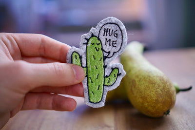 Embroidery file cactus "Hug me"