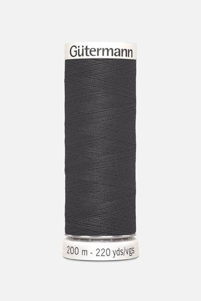 Eine Rolle Allesnähgarn von Gütermann creativ in schwarz