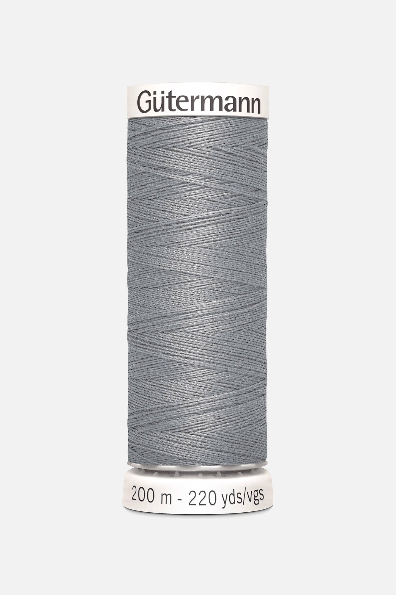 Eine Rolle Allesnähgarn von Gütermann creativ in grau