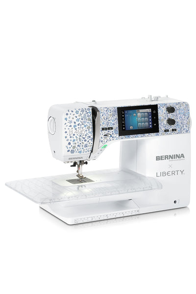 BERNINA 495 LIBERTY Edition Anschiebetisch