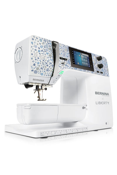 BERNINA 495 LIBERTY Edition Seitenansicht