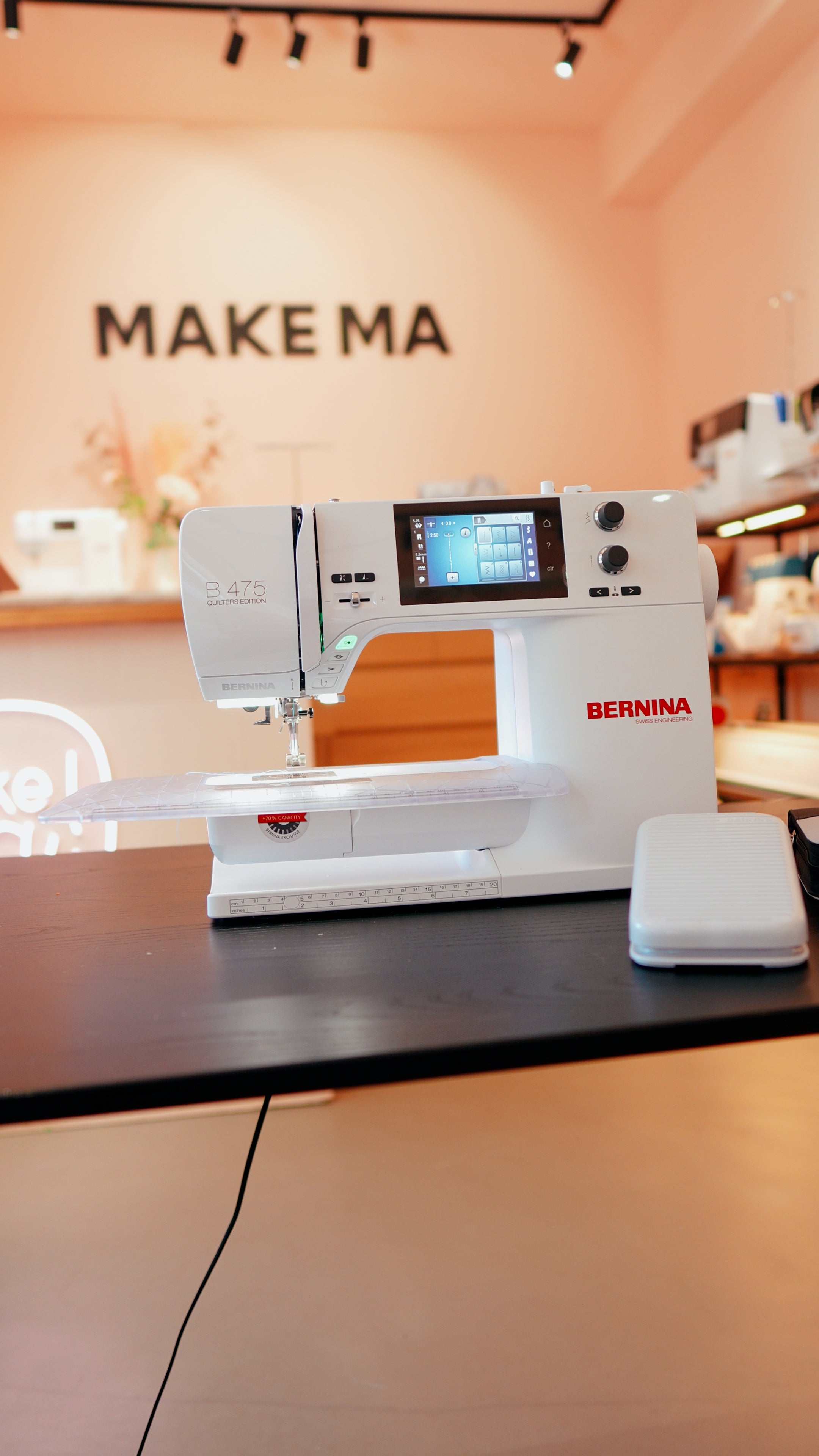 BERNINA 475 QE Nähmaschine