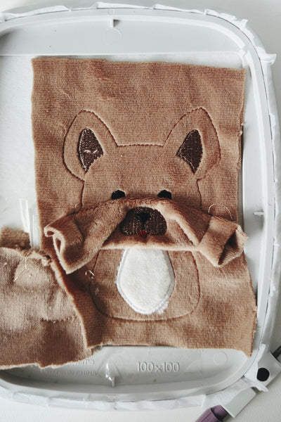 ITH Bulldogge Stickdatei für die Stickmaschine