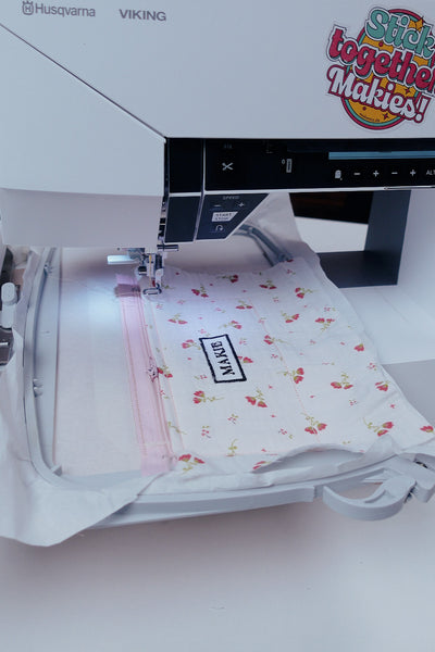 ITH Täschchen mit Reißverschluss sticken