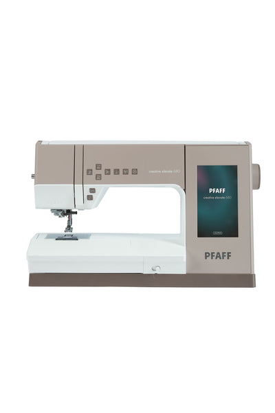 PFAFF creative elevate 680 Nähmaschine