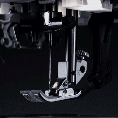 PFAFF creative 4.5 with large embroidery module 