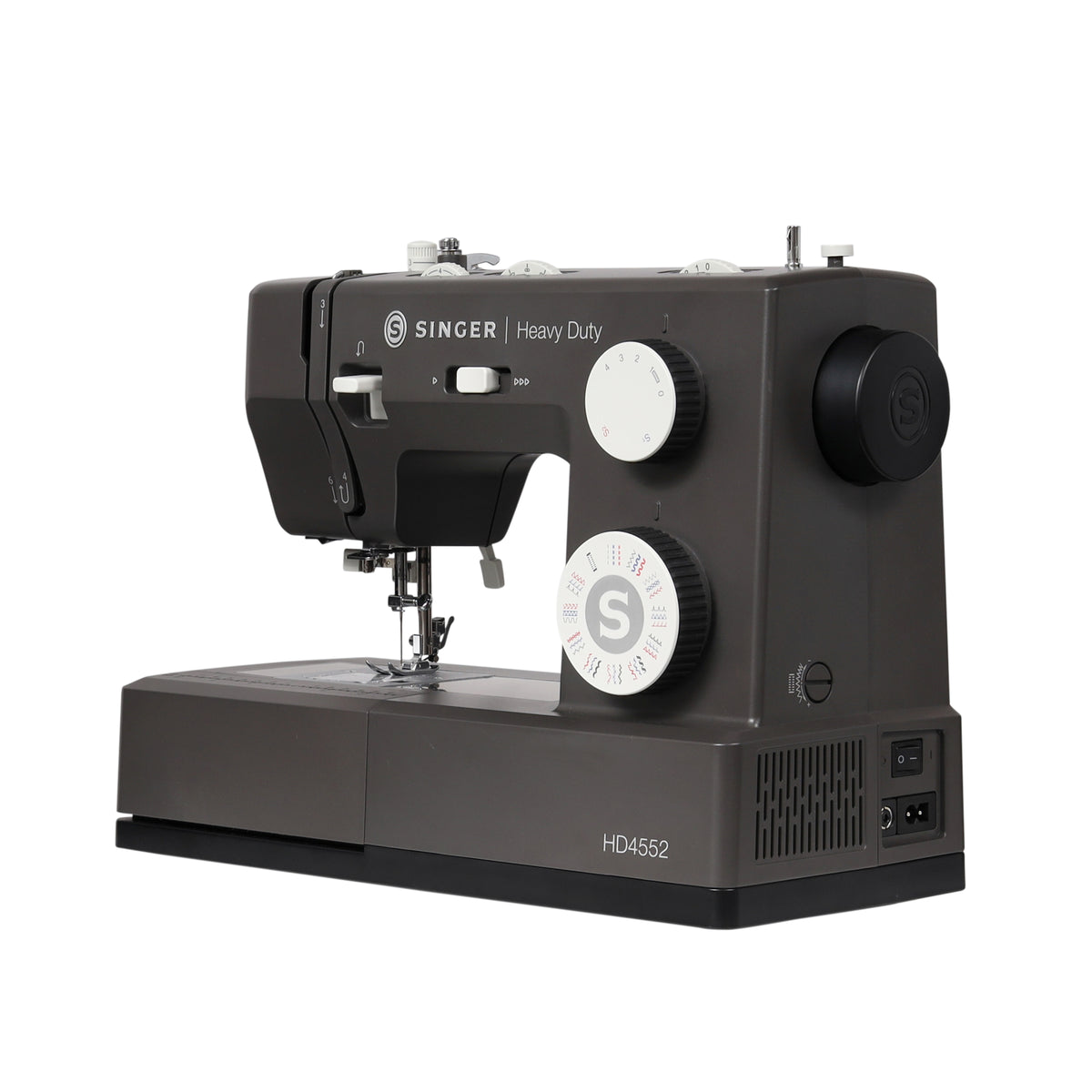 SINGER® Heavy Duty™ 4552 Nähmaschine in leicht gedrehter Vorderansicht.
