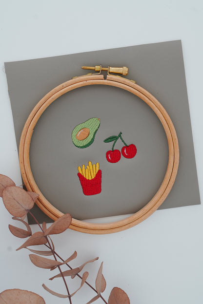 Mini Stickdateien Essen: Avocado, Pommes und Kirsche