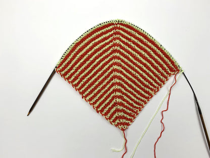 Eriu Dreieckstuch stricken