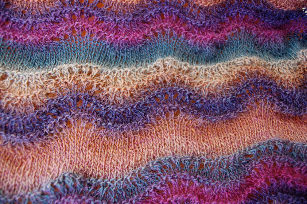 Wellenmuster Schal (Strickanleitung)