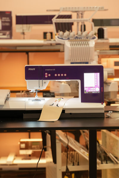 Pièce d'exposition créative PFAFF 4.5