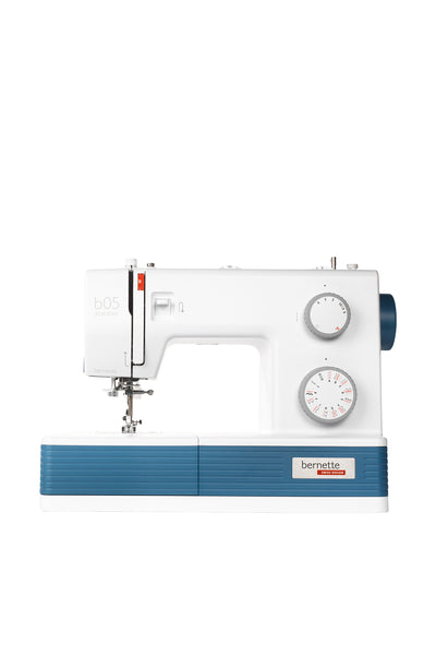 bernette b05 ACADEMY sewing machine, straight-on view, isolated without a floor shadow