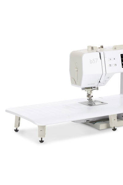 bernette b57 Nähmaschine Anschiebetisch