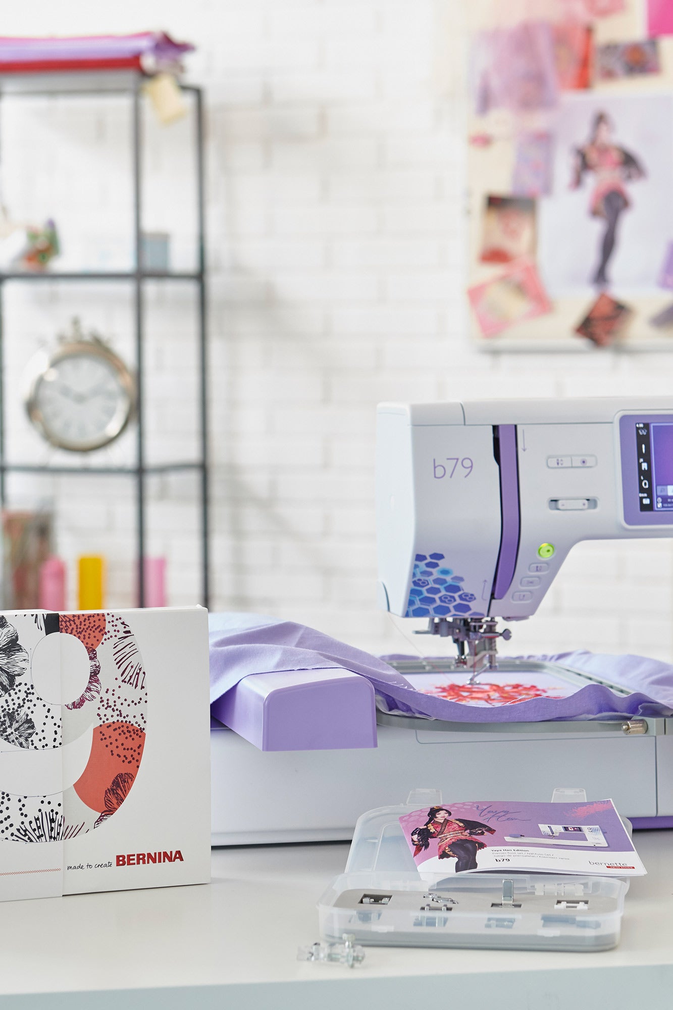 Die bernette B79 Yaya Han Edition – Umfangreiches Paket mit Sticksoftware BERNINA Create V9, Stickfüßen …