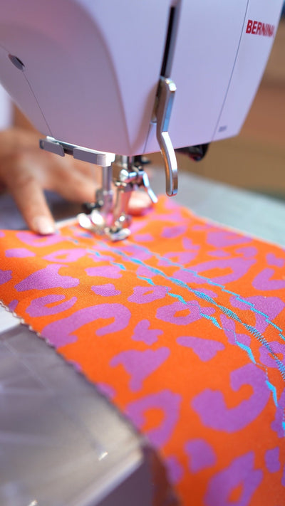 Präzise Stichbilder und Dekorstiche einer BERNINA Maschine.