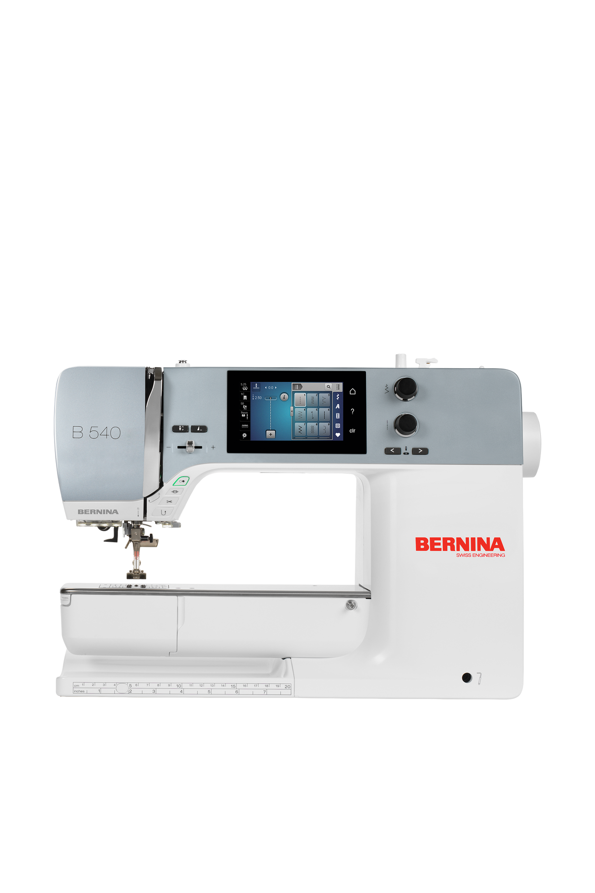 BERNINA B540 Nähmaschine in gerader Frontansicht ohne Bodenschatten