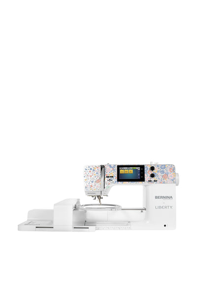 BERNINA B 580 LIBERTY Edition inkl. broderimodul M (SDT) – sy- og broderimaskine set lige forfra uden skygge fra bunden