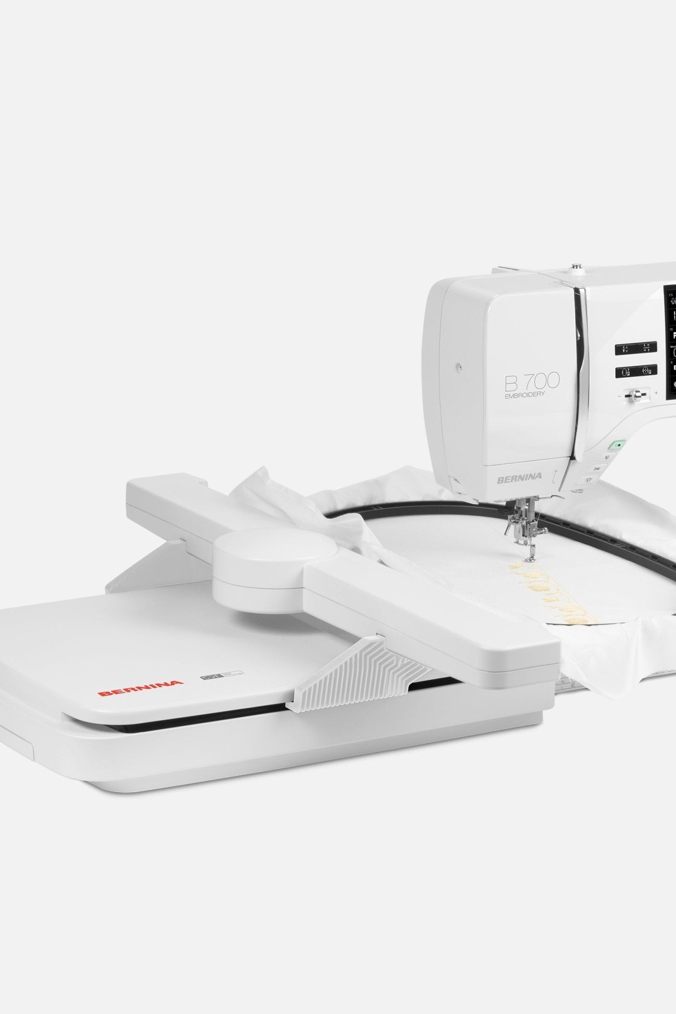BERNINA B700 Stickmaschine mit SDT-Stickmodul L + Videokurs - Make ma!