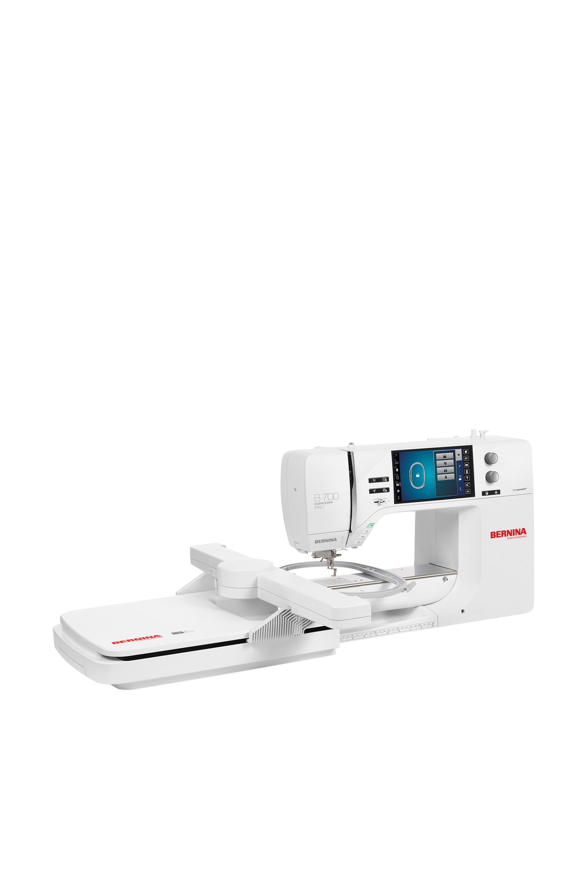 Machine à broder BERNINA B 700 PRO avec module de broderie L (SDT) et cadre, vue de trois quarts sur fond blanc