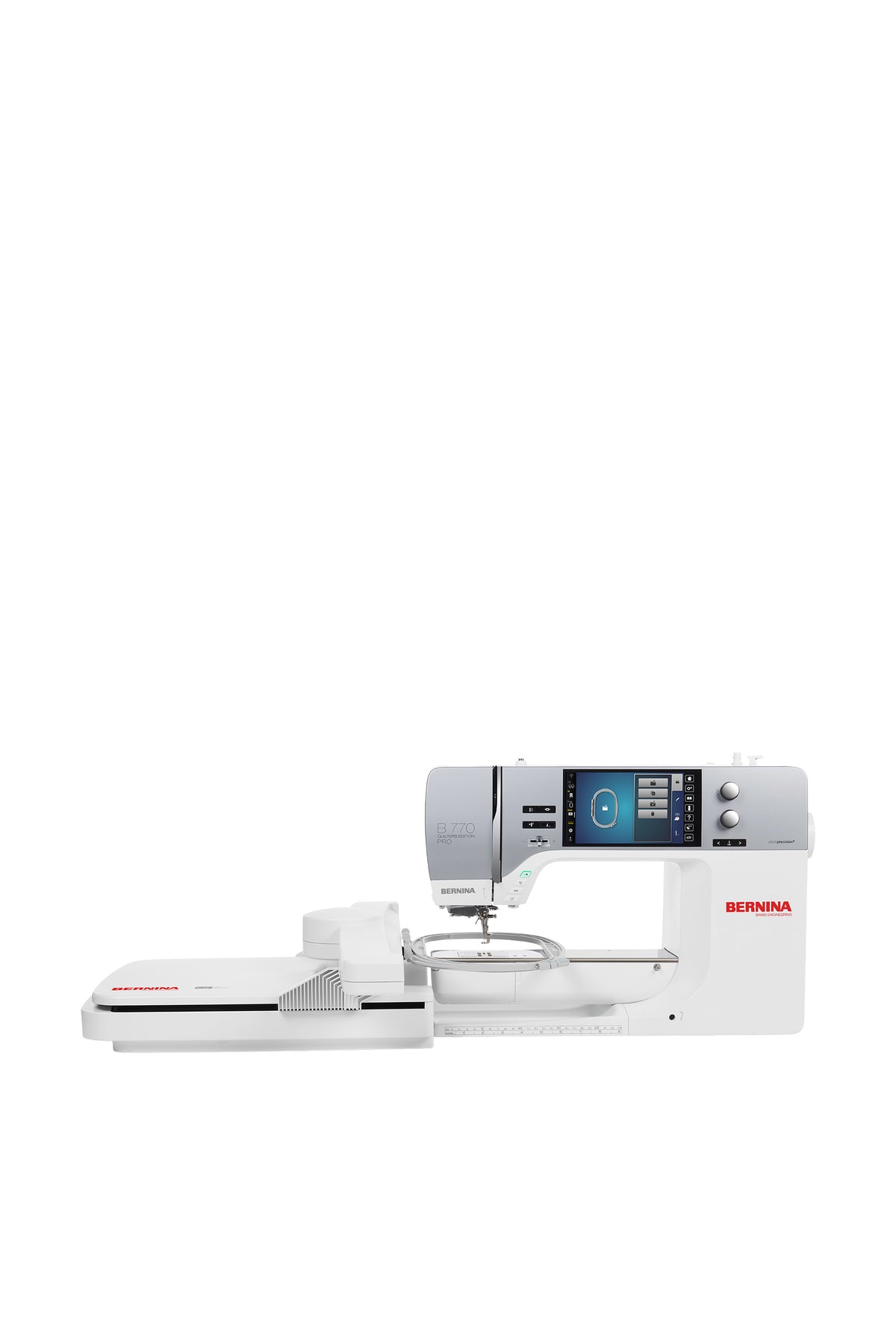 BERNINA B 770 QE PRO mit Stickmodul L (SDT) Näh- & Stickmaschine in gerader Frontansicht ohne Bodenschatten